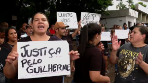 Moradores protestam após morte de criança atropelada no distrito de Bonfim Paulista, em Ribeirão Preto (SP)