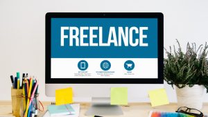 Trabalho freelancer cresce no Brasil, mas exige qualificação, rede de contatos e planejamento