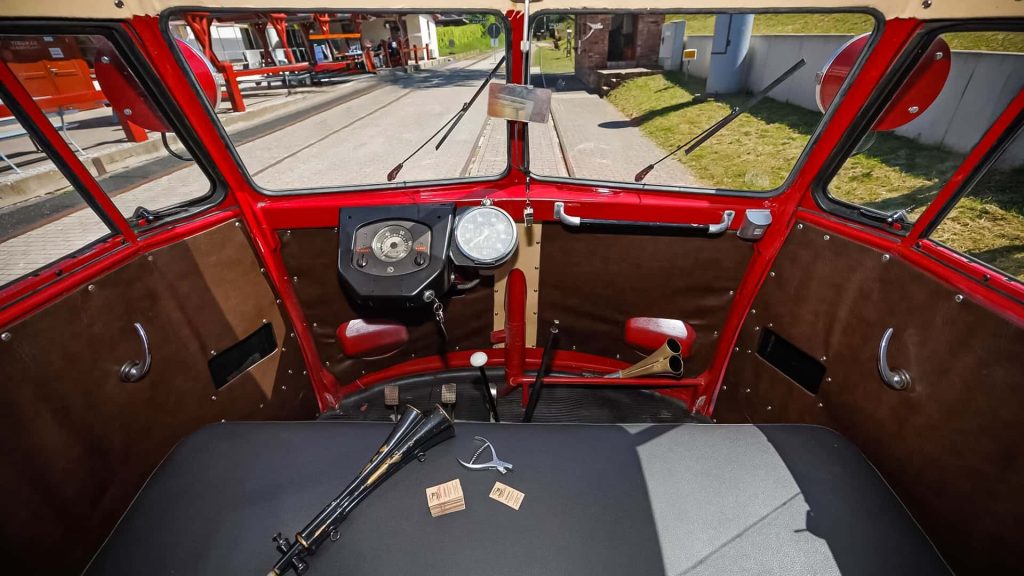 Kombi vira atração em museu alemão e reforça título de veículo mais versátil do Brasil