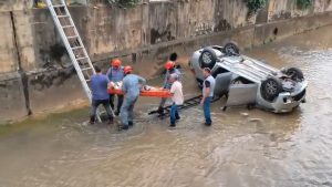 capota carro córrego franca